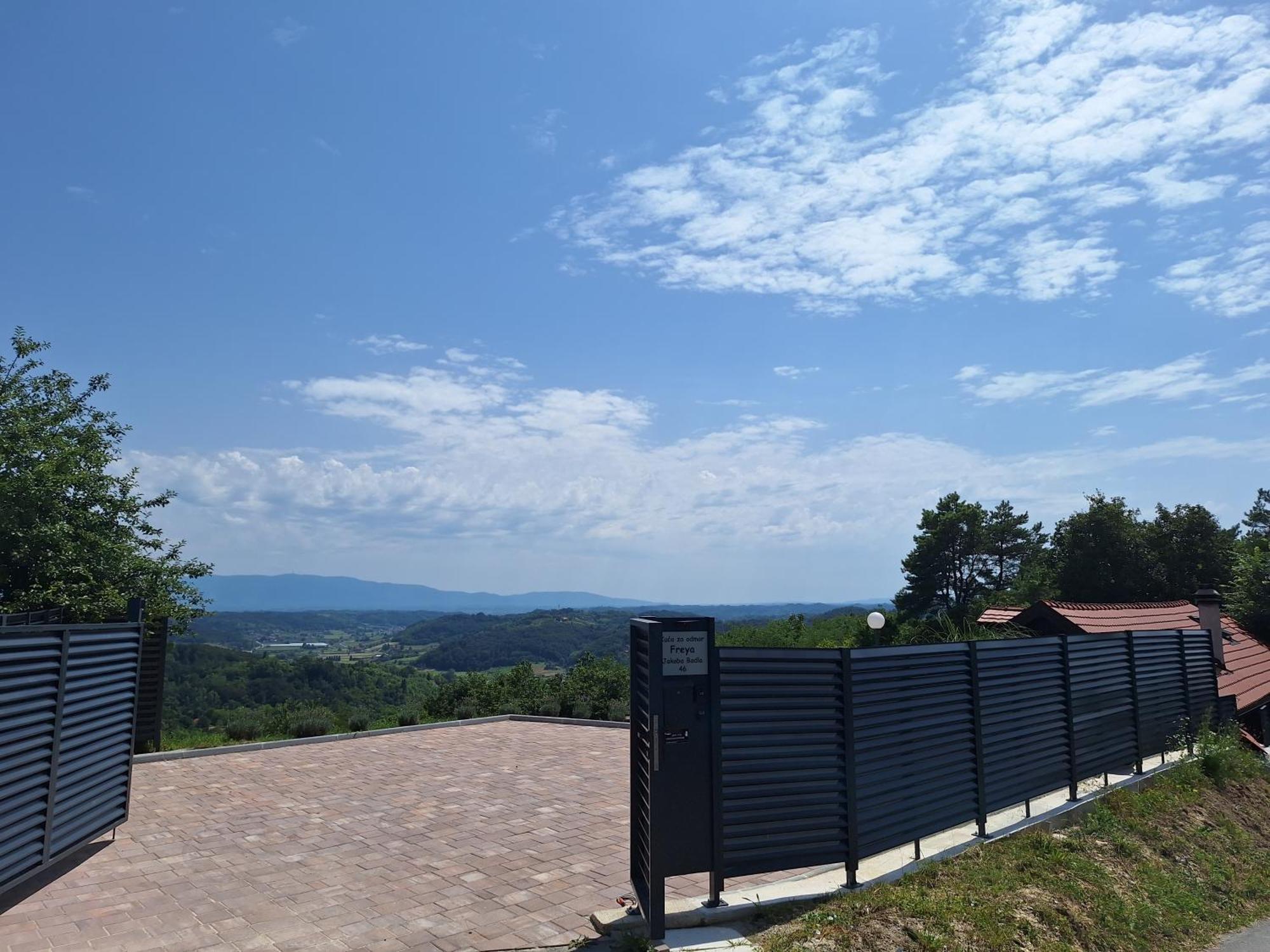 Villa Kuca Za Odmor Freya Krapinske Toplice Exterior foto
